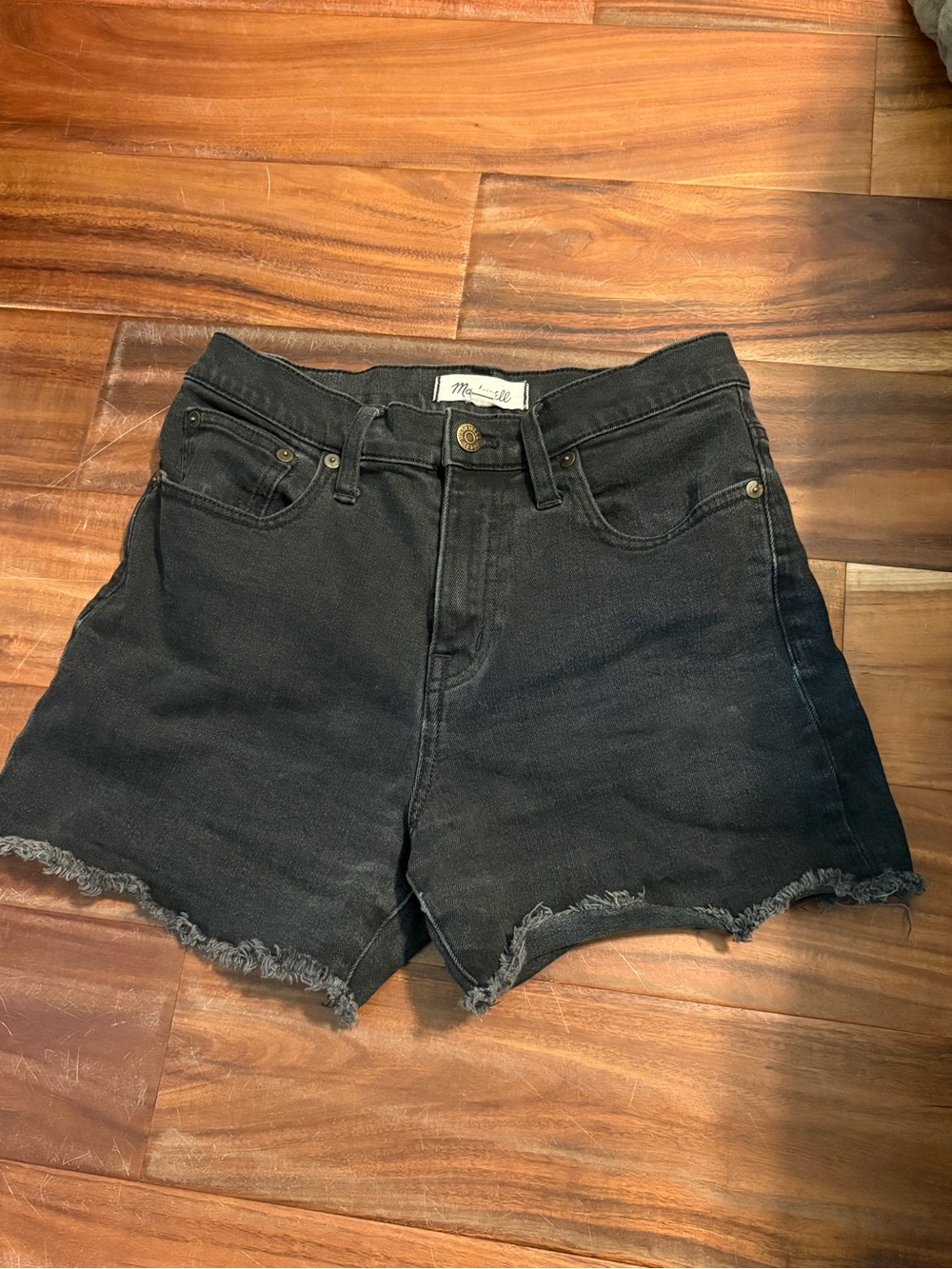 Madewell Gray Wash Denim Shorts Size 25 High Rise Cutoff Jean Shorts (1275)